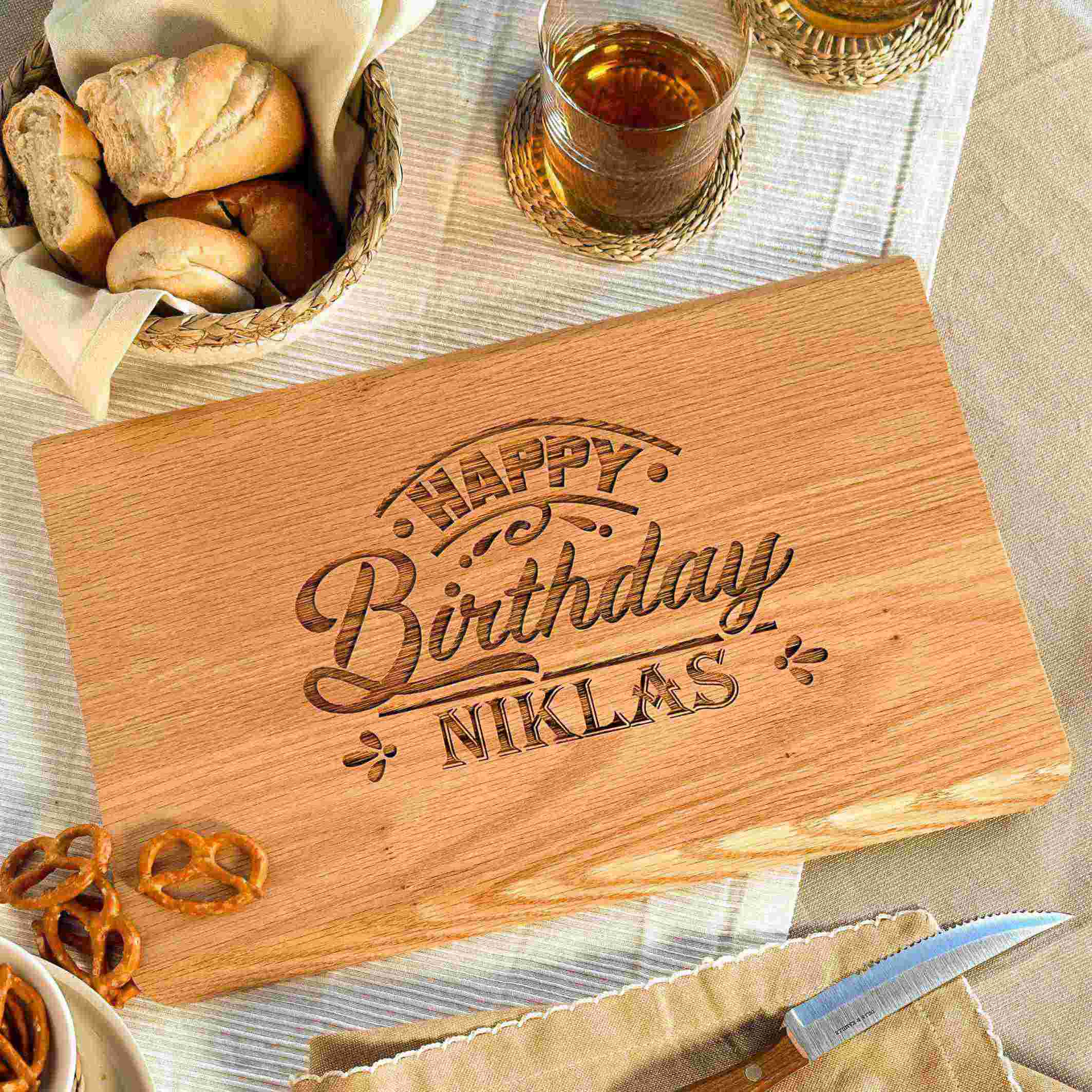 Graviertes Schneidebrett Eiche mit Namen