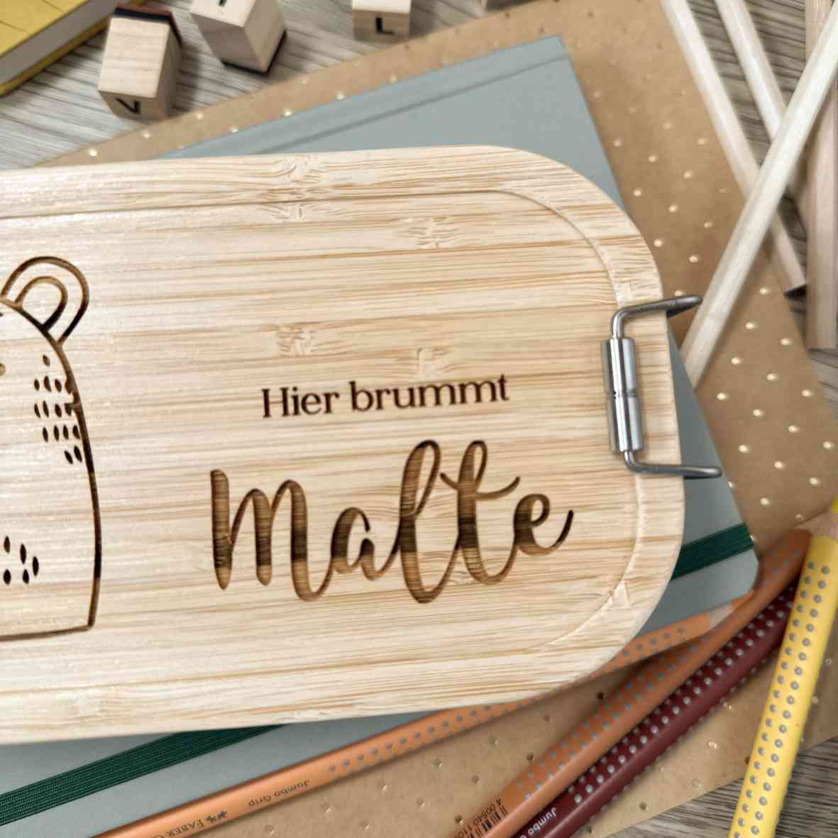 Personalisierte Brotdose mit Bär und Namensgravur