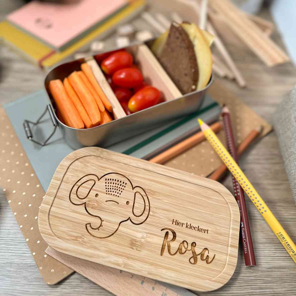 Personalisierte Brotdose mit Elefant und Namensgravur