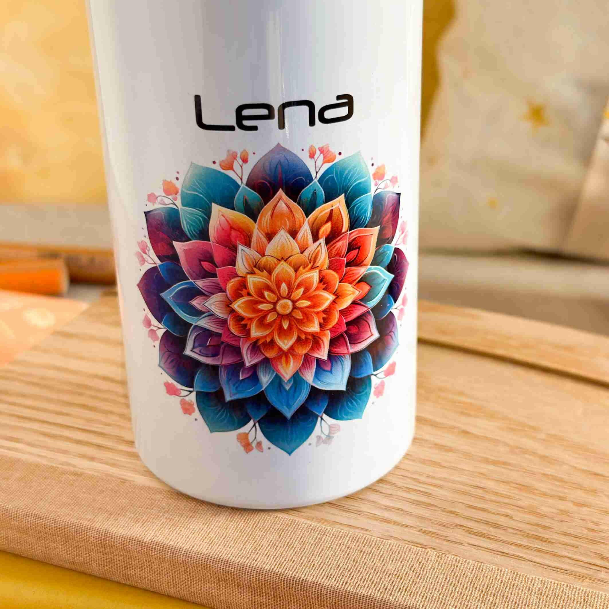 Edelstahl-Trinkflasche Namaste bunt.