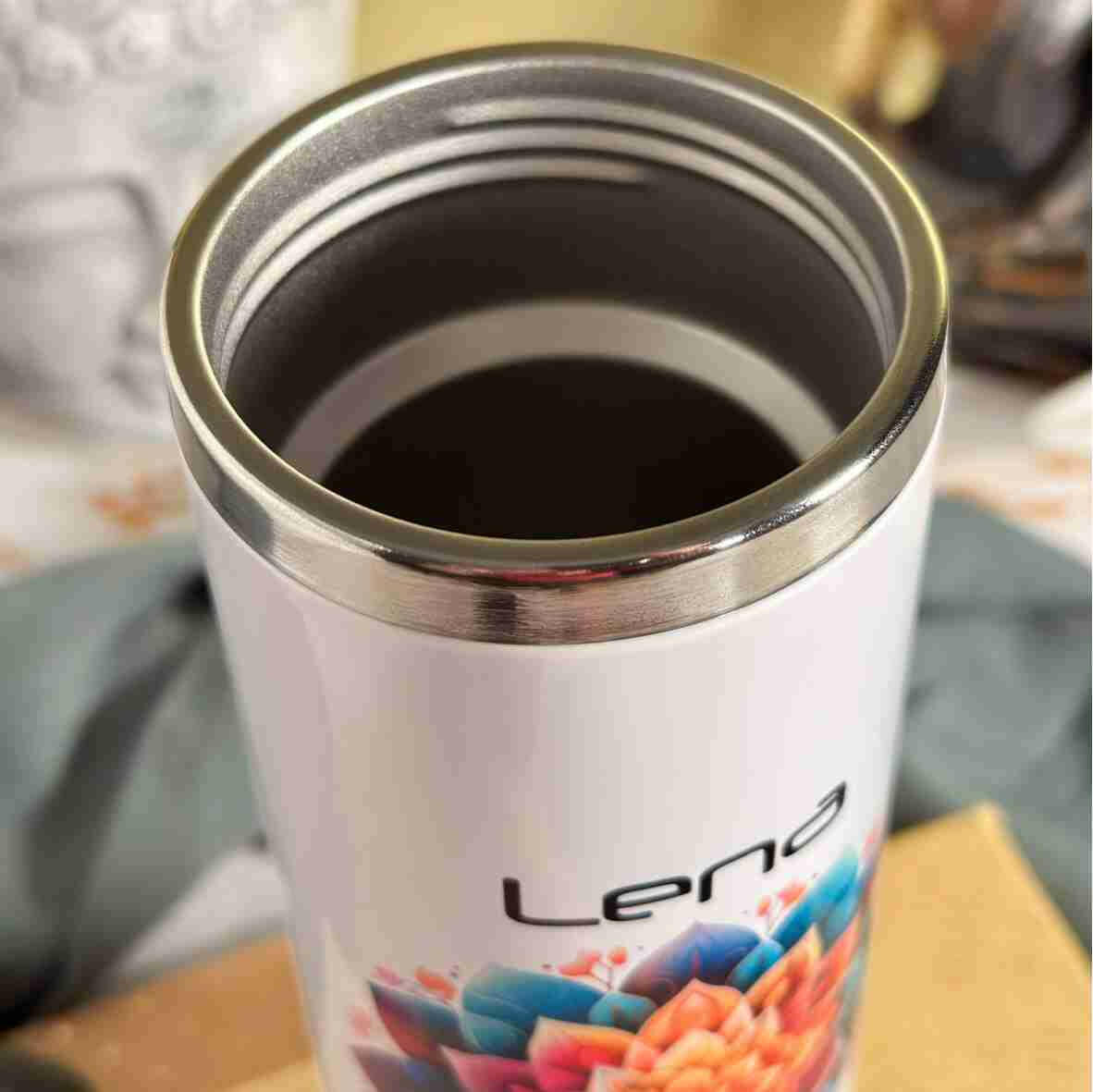 Thermobecher Namaste bunt.