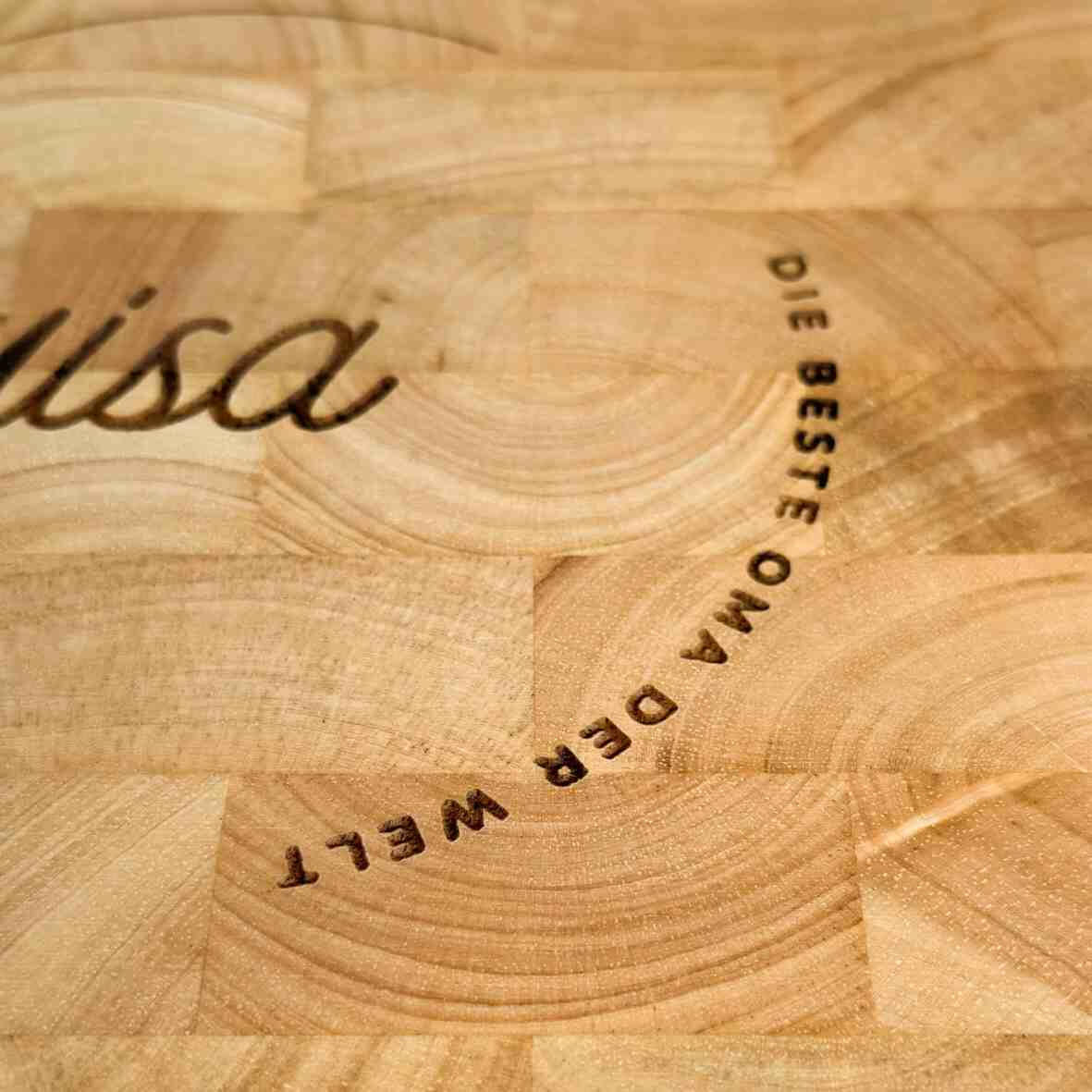 Personalisiertes Schneidebrett Stirnholz Name Kreis Spruch.