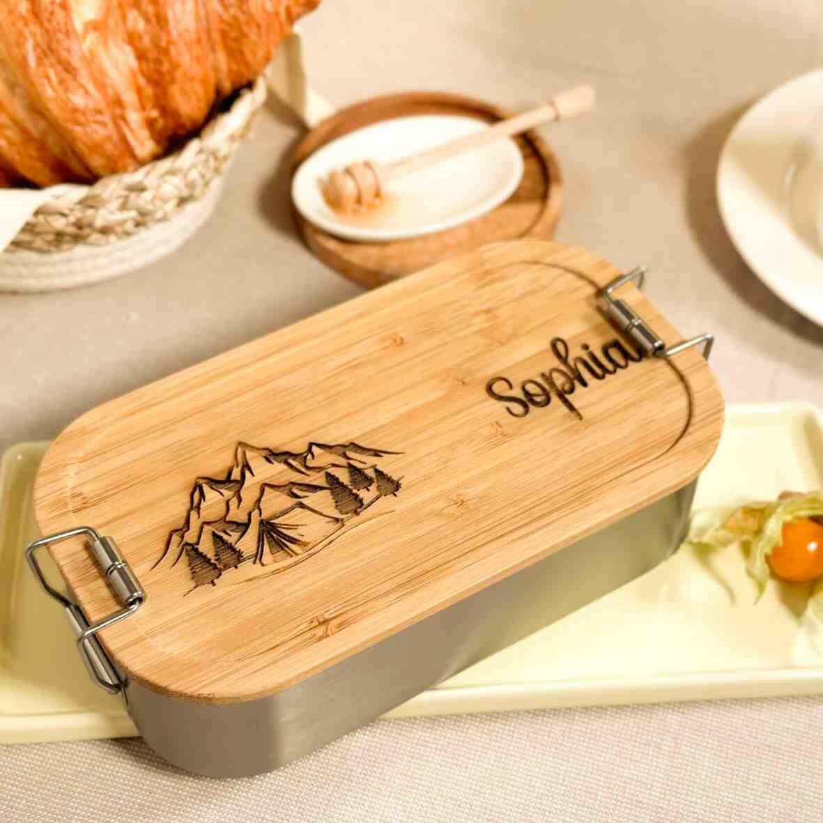 Personalisierte Brotdose Berge Zelt - Edelstahl mit Bambusdeckel.