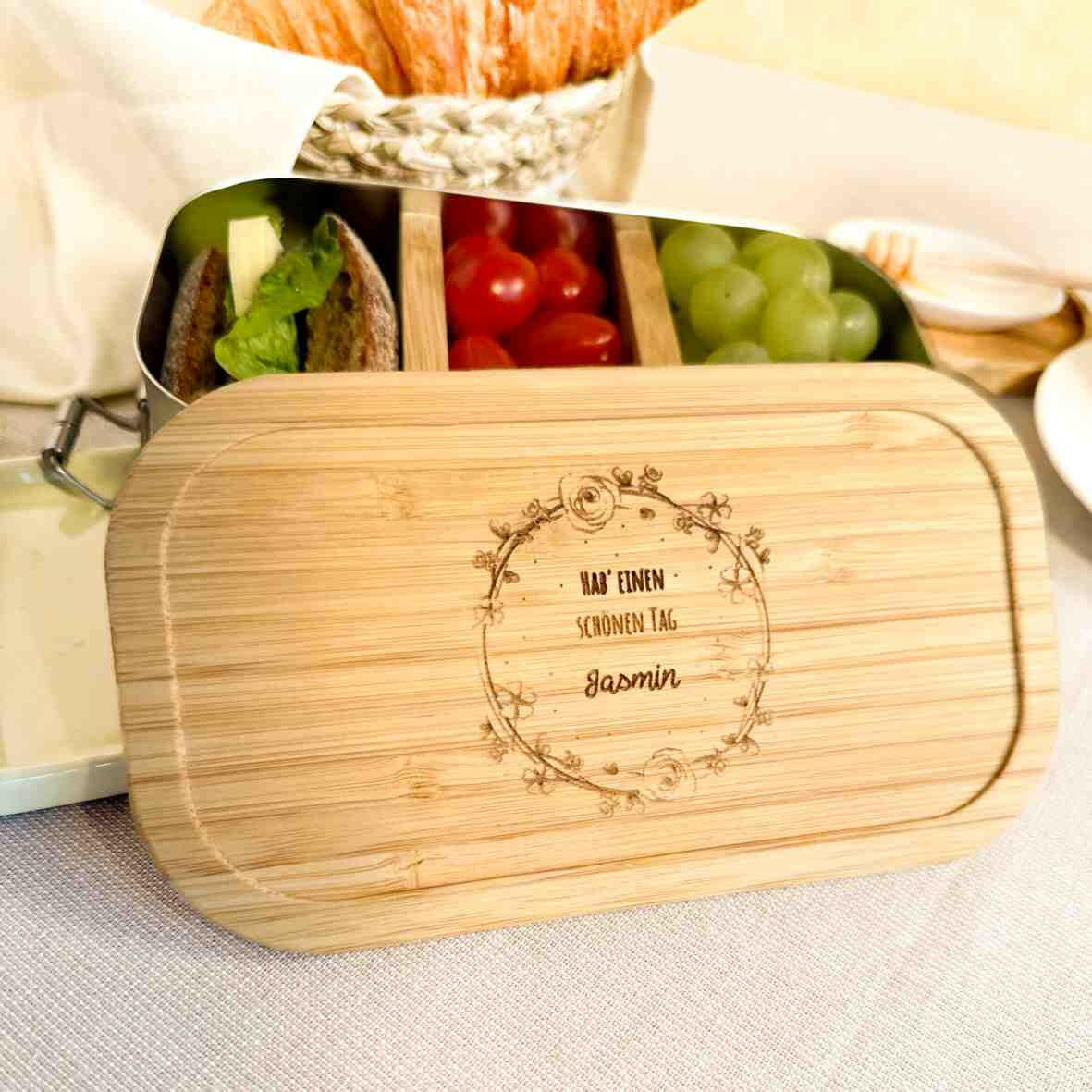 Personalisierte Brotdose Blumenranke - Edelstahl mit Bambusdeckel.