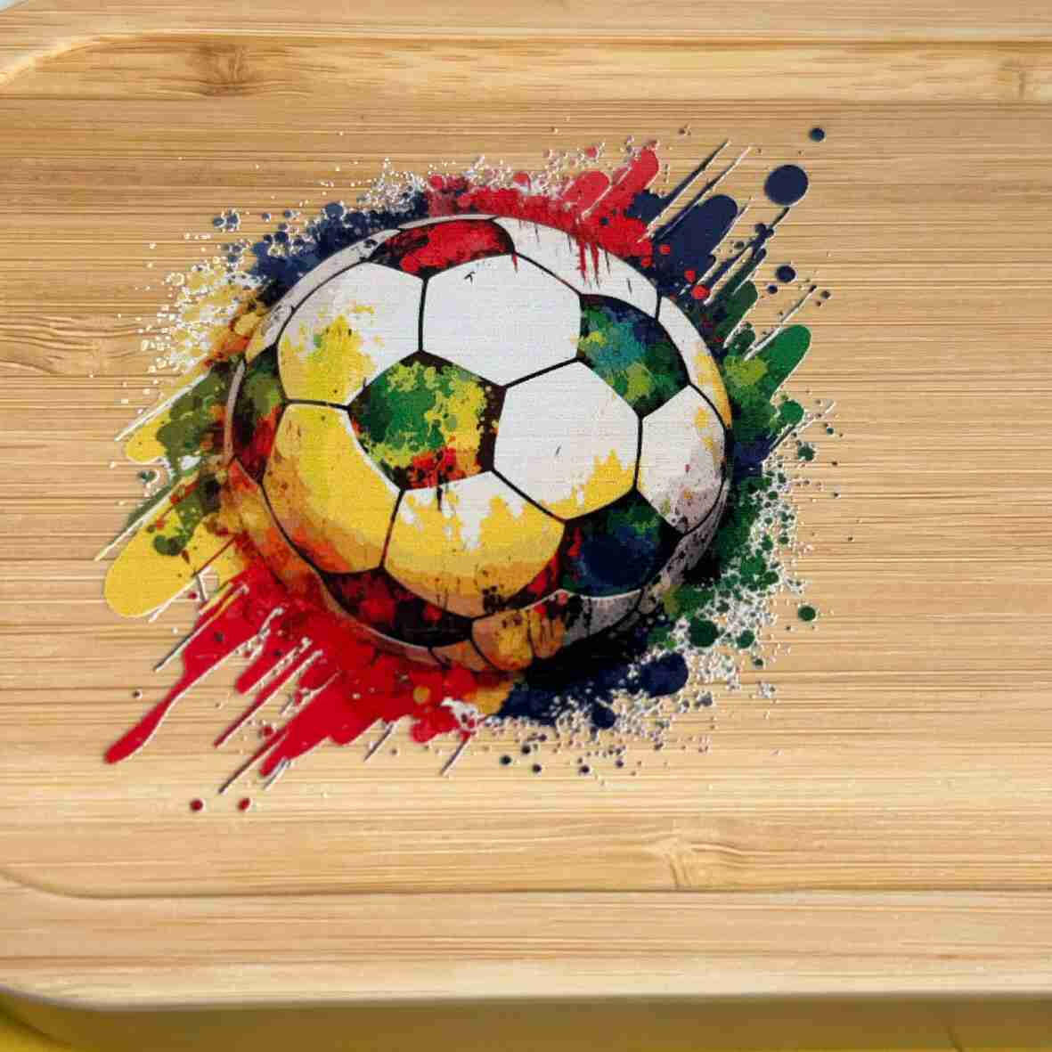 Personalisierte Brotdose Fußball 2, farbig bedruckt - Edelstahl mit Bambusdeckel.