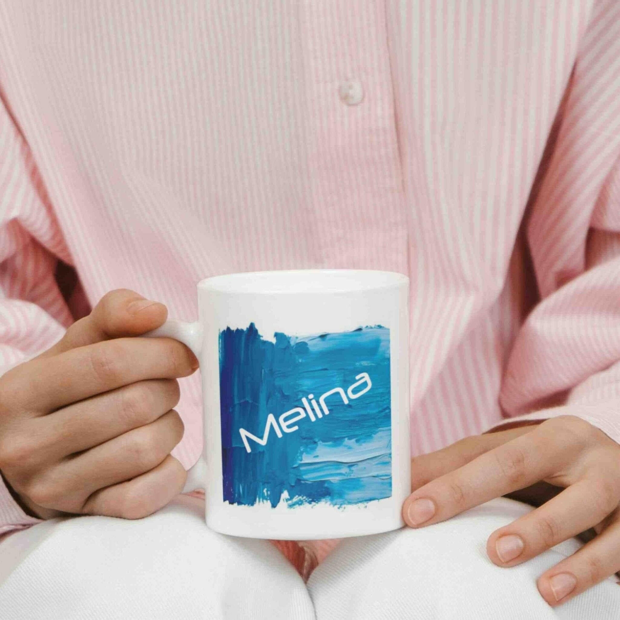 Personalisierte Tasse Acryl-Grafik blau.