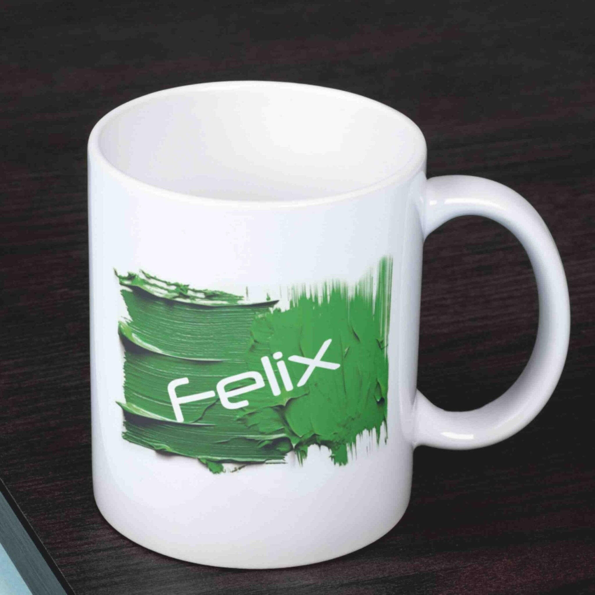 Personalisierte Tasse Acryl-Grafik grün.