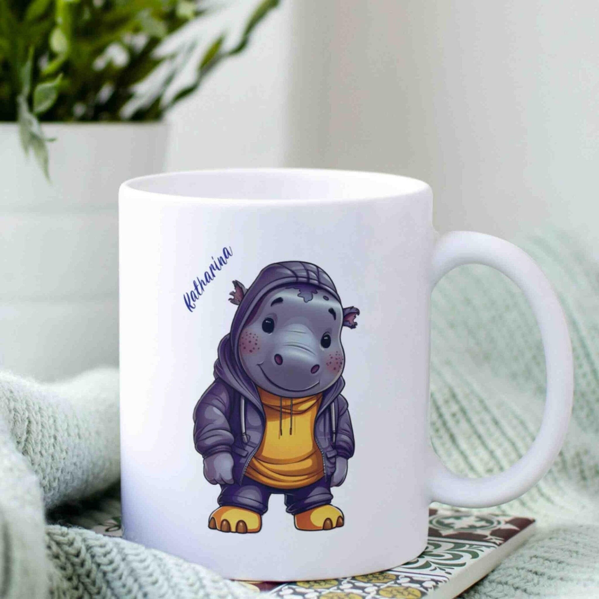 Personalisierte Tasse Hippo-Grafik.