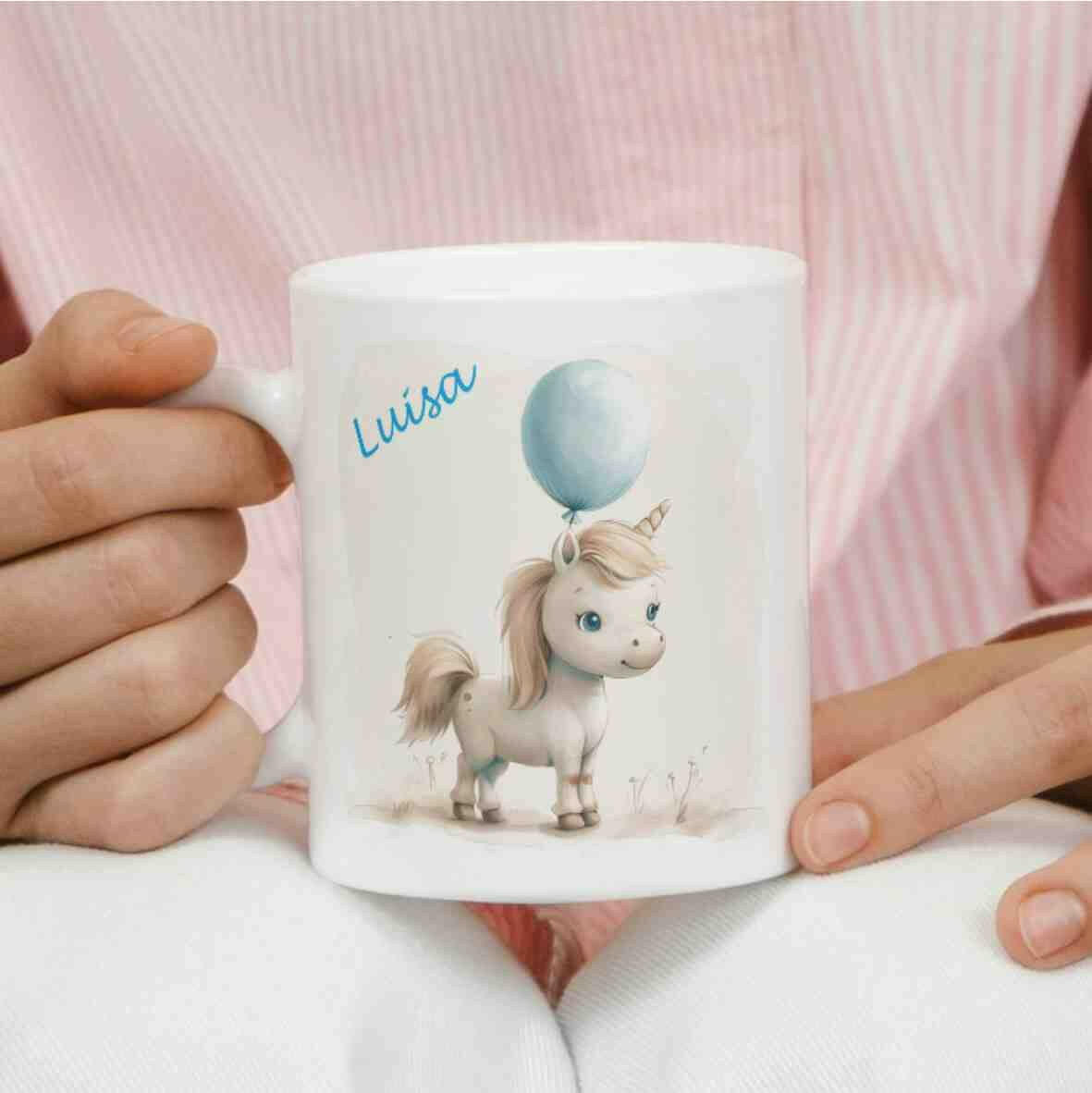Personalisierte Tasse Pony blauer Ballon.