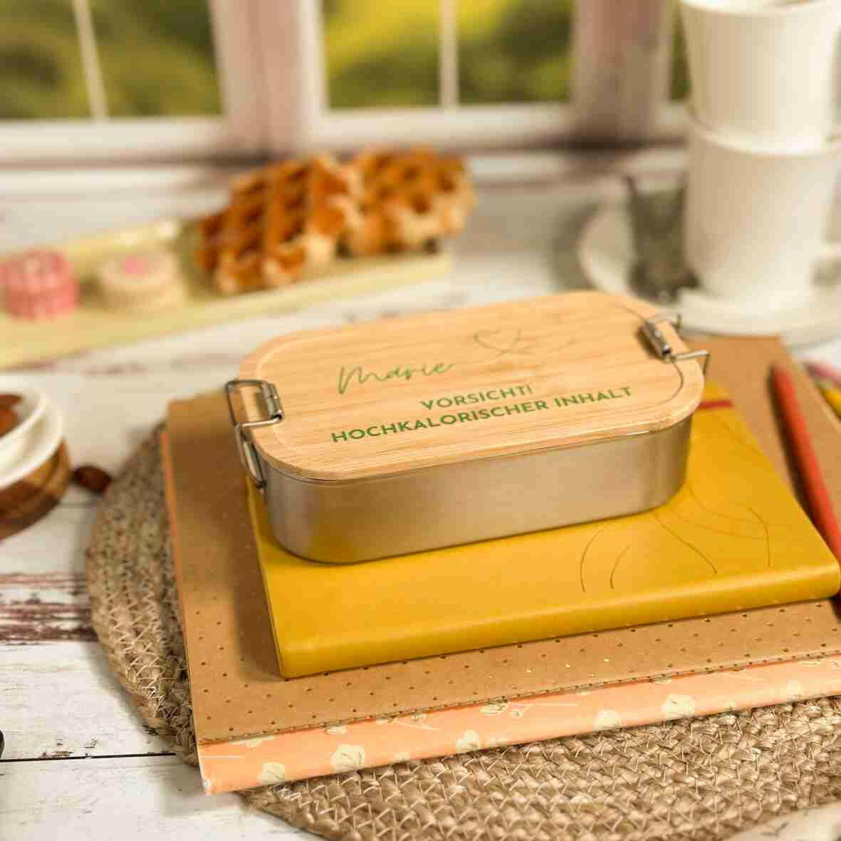 Personalisierte Brotdose - Name, Herz, Spruch Grün.