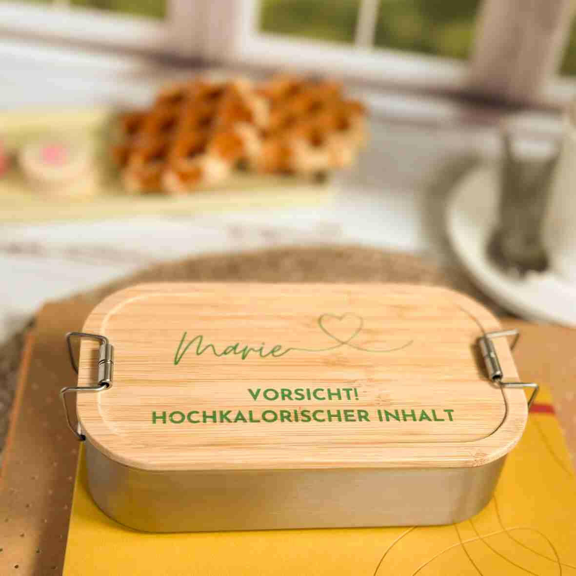 Personalisierte Brotdose - Name, Herz, Spruch Grün.