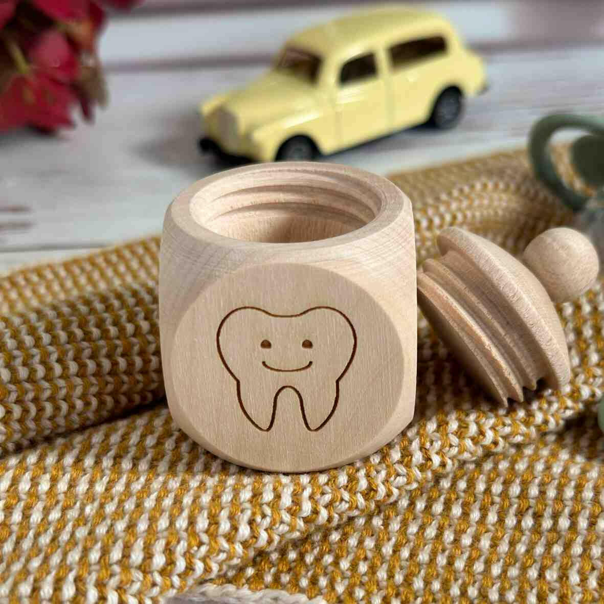 Personalisierte Milchzahndose Zahn.