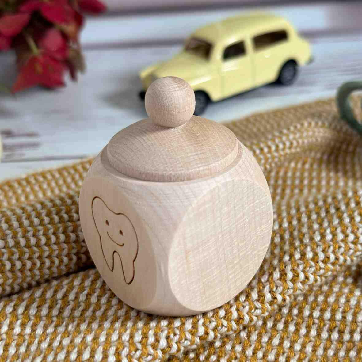 Personalisierte Milchzahndose Zahn.