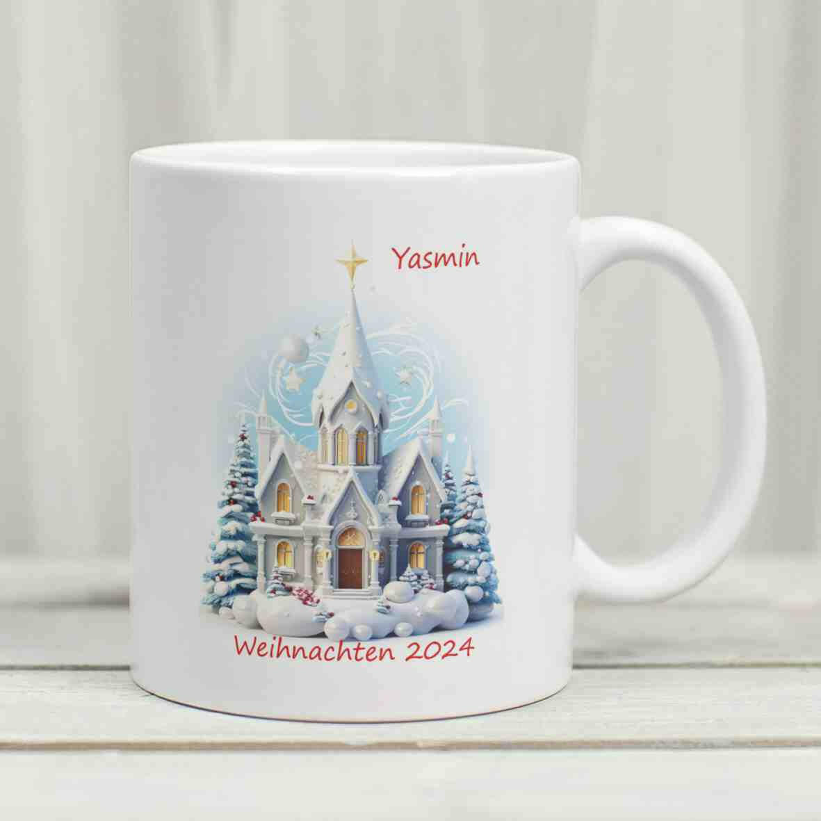 Personalisierte Tasse Christmas Church-Grafik 2025.