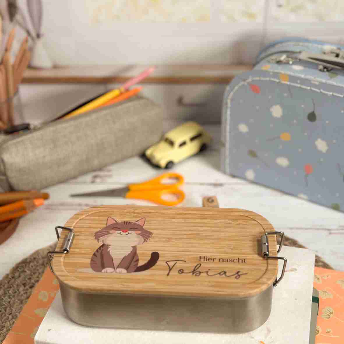 Personalisierte Brotdose mit Katze – Edelstahl Lunchbox mit Bambusdeckel & Name
