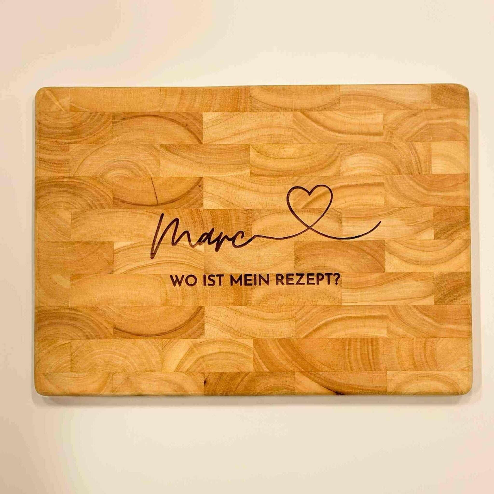 Personalisiertes Schneidebrett Stirnholz Name Herz Spruch.