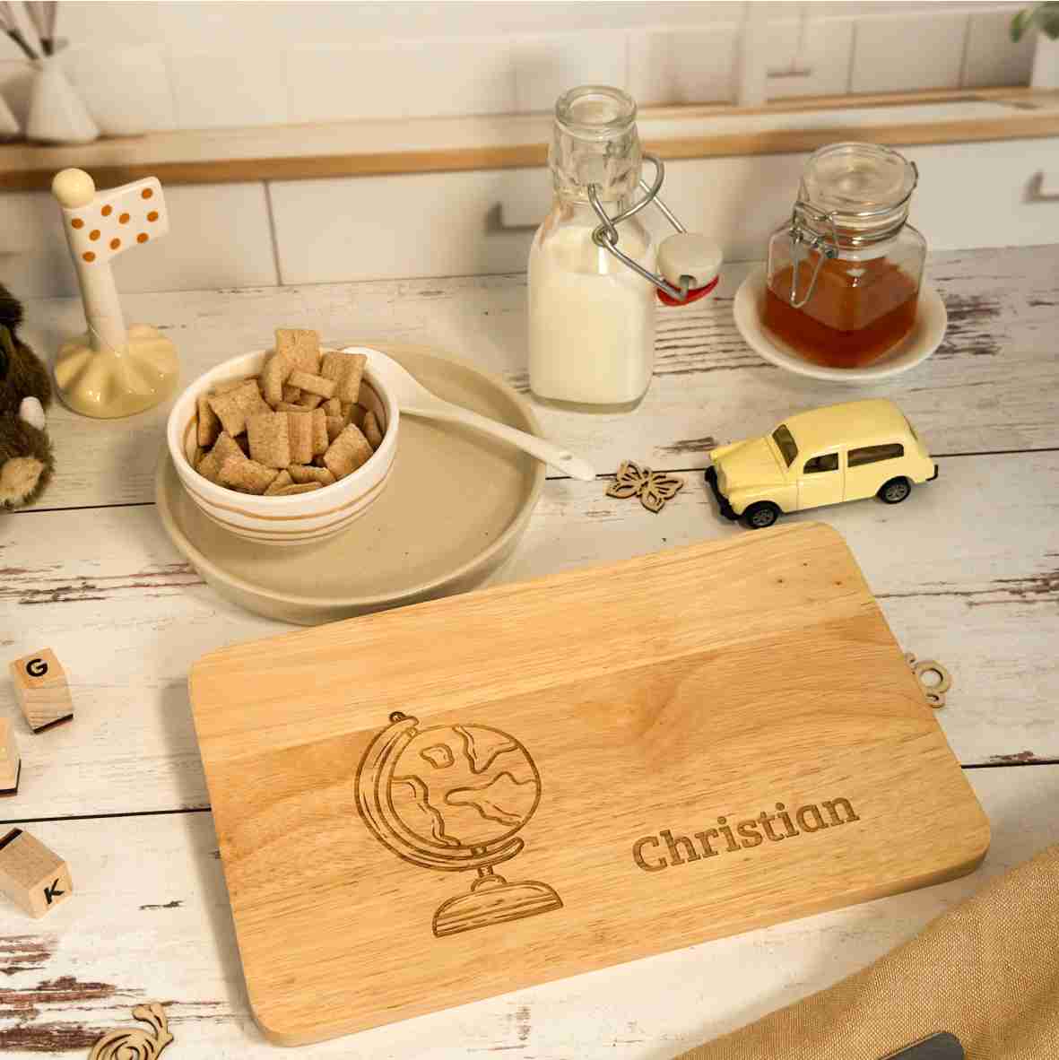 Frühstücksbrett Holz Globus – Christian
