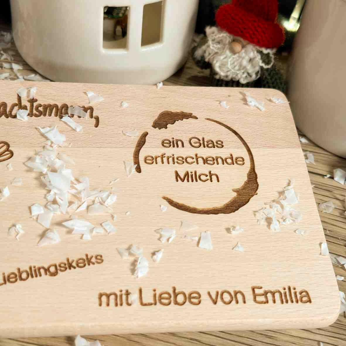 Personalisiertes Frühstücksbrettchen Lieber Weihnachtsmann.