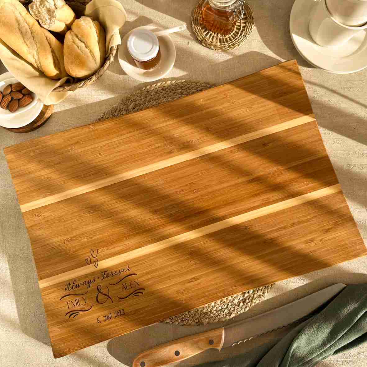 Personalisiertes Schneidebrett Bambus mit Namen