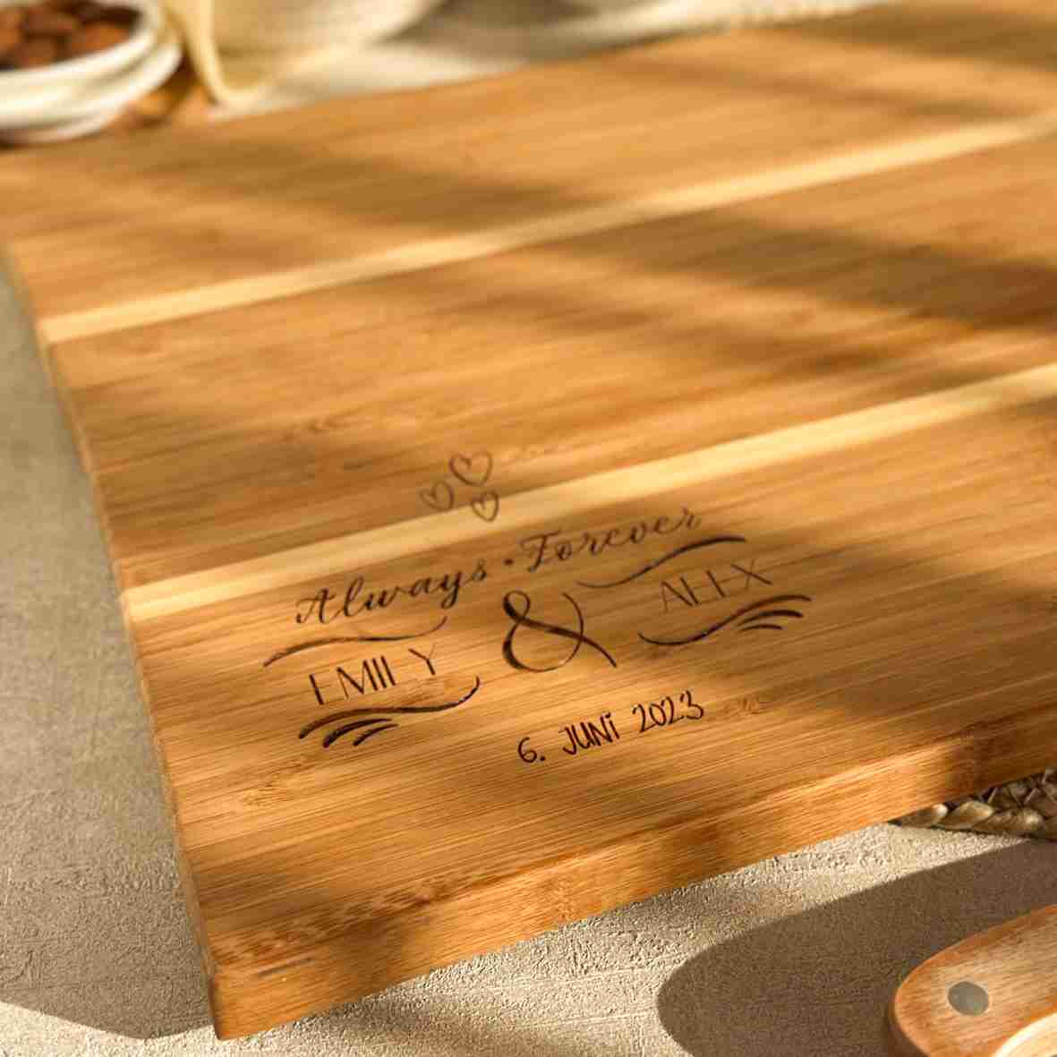 Personalisiertes Schneidebrett Bambus mit Namen