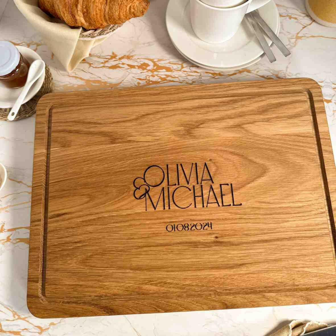 Personalisiertes Schneidebrett Eiche Wedding Day 4.
