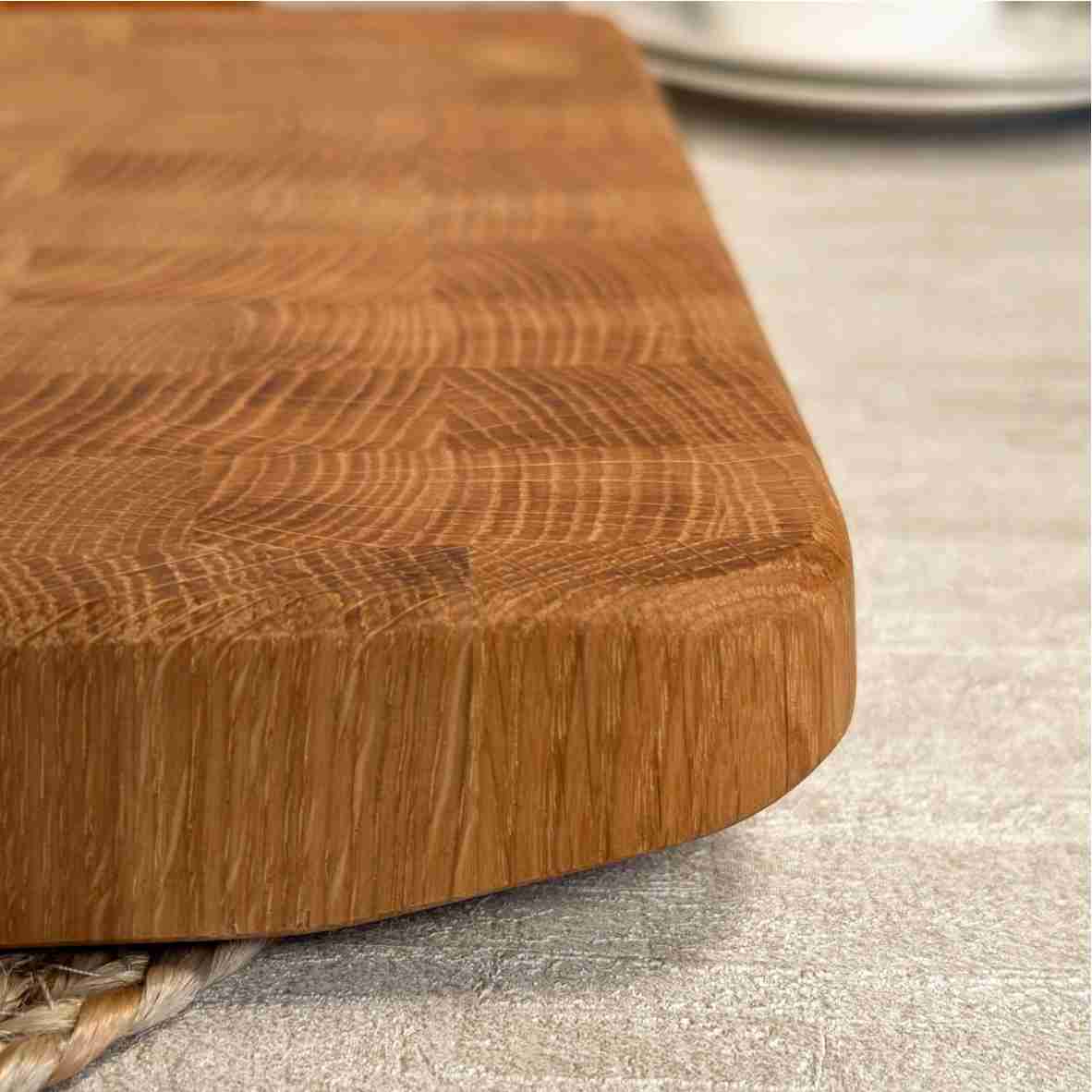 Schneidebrett Eiche Stirnholz Haus – personalisiert