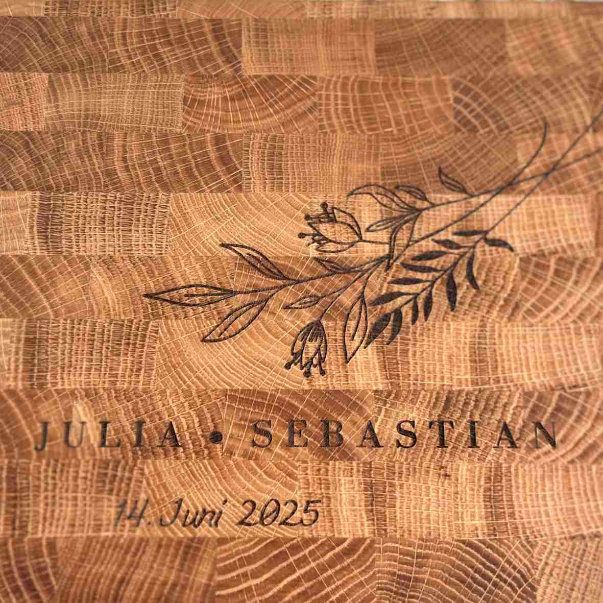 Schneidebrett Eiche Stirnholz – personalisiert