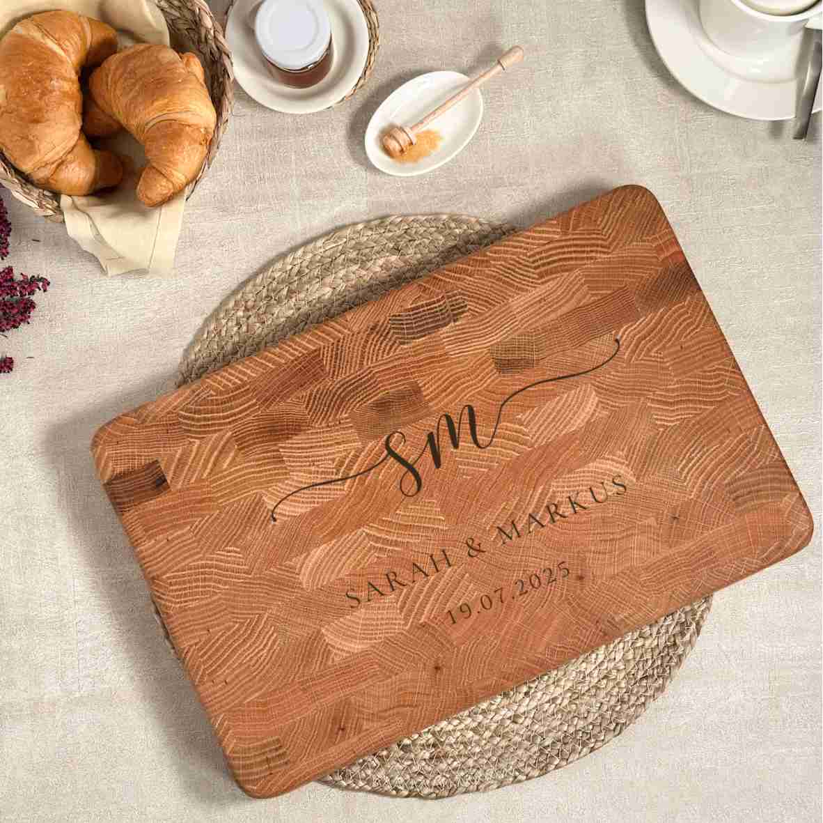 Schneidebrett Eiche Stirnholz Initialen – personalisiert
