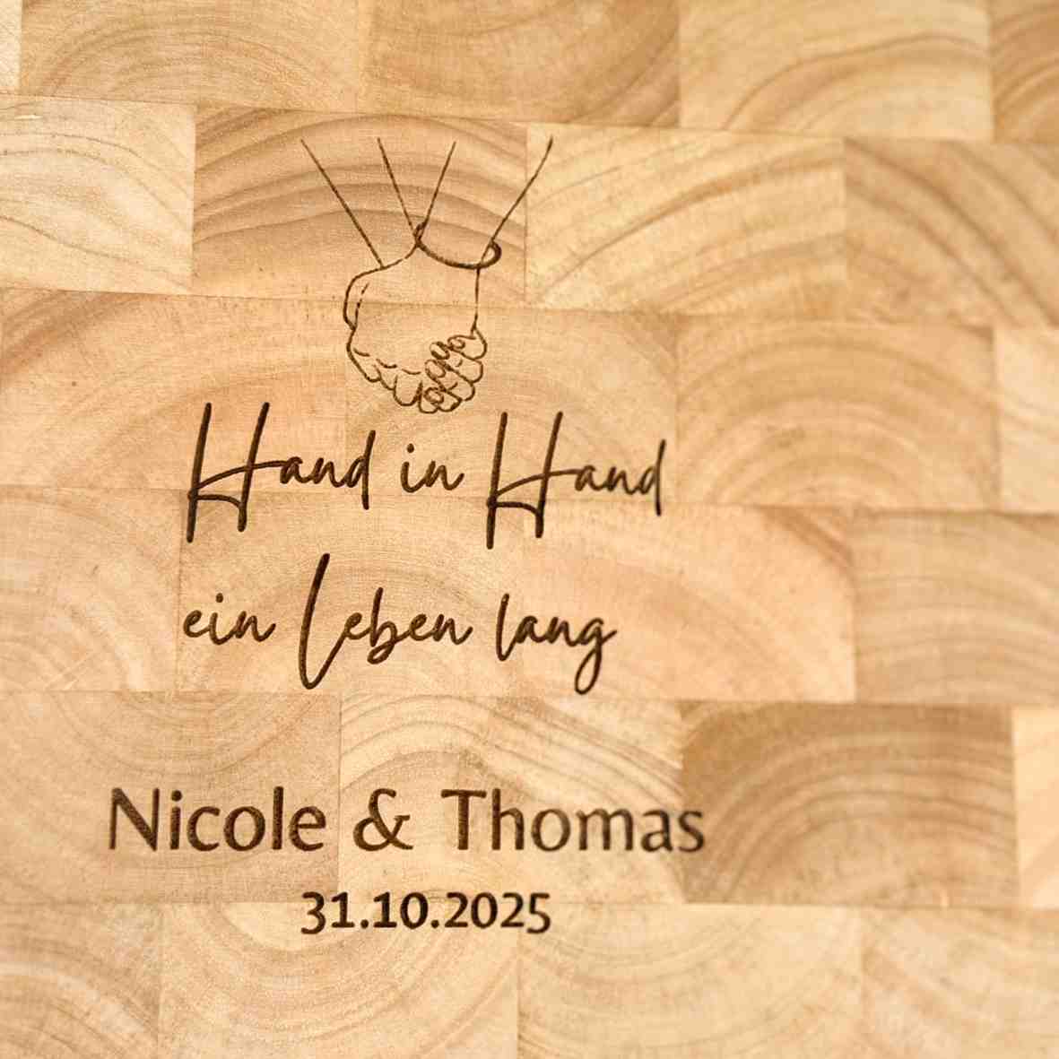 Personalisiertes Holz Schneidebrett Gravur