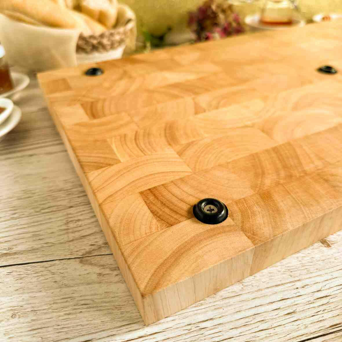 Personalisiertes Schneidebrett Stirnholz Frohe Weihnachten extragroß.