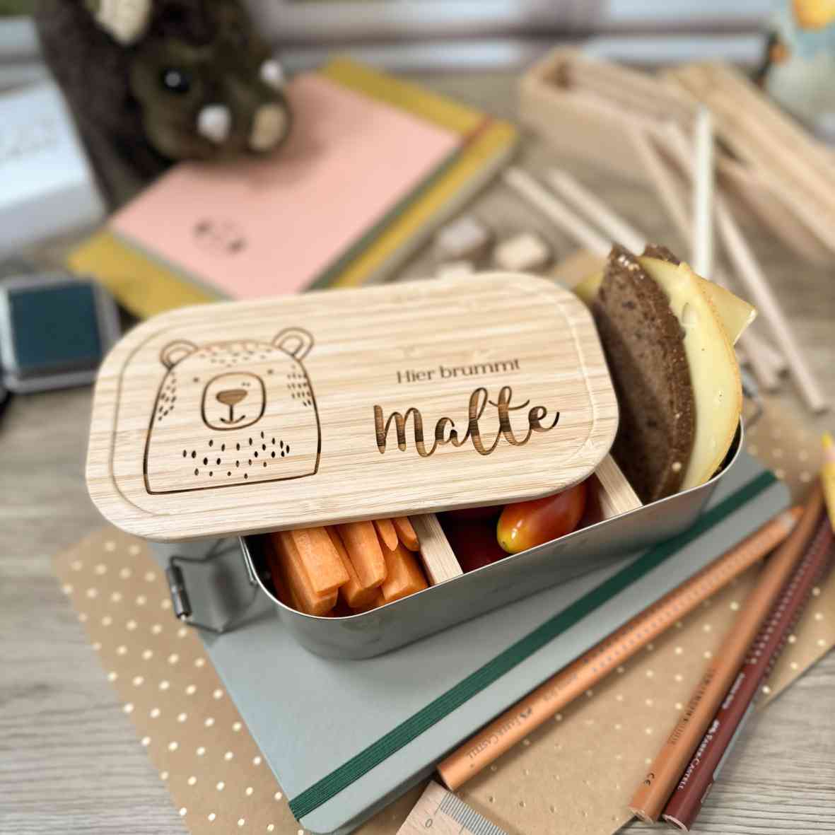 Personalisierte Brotdose mit Bär und Namensgravur