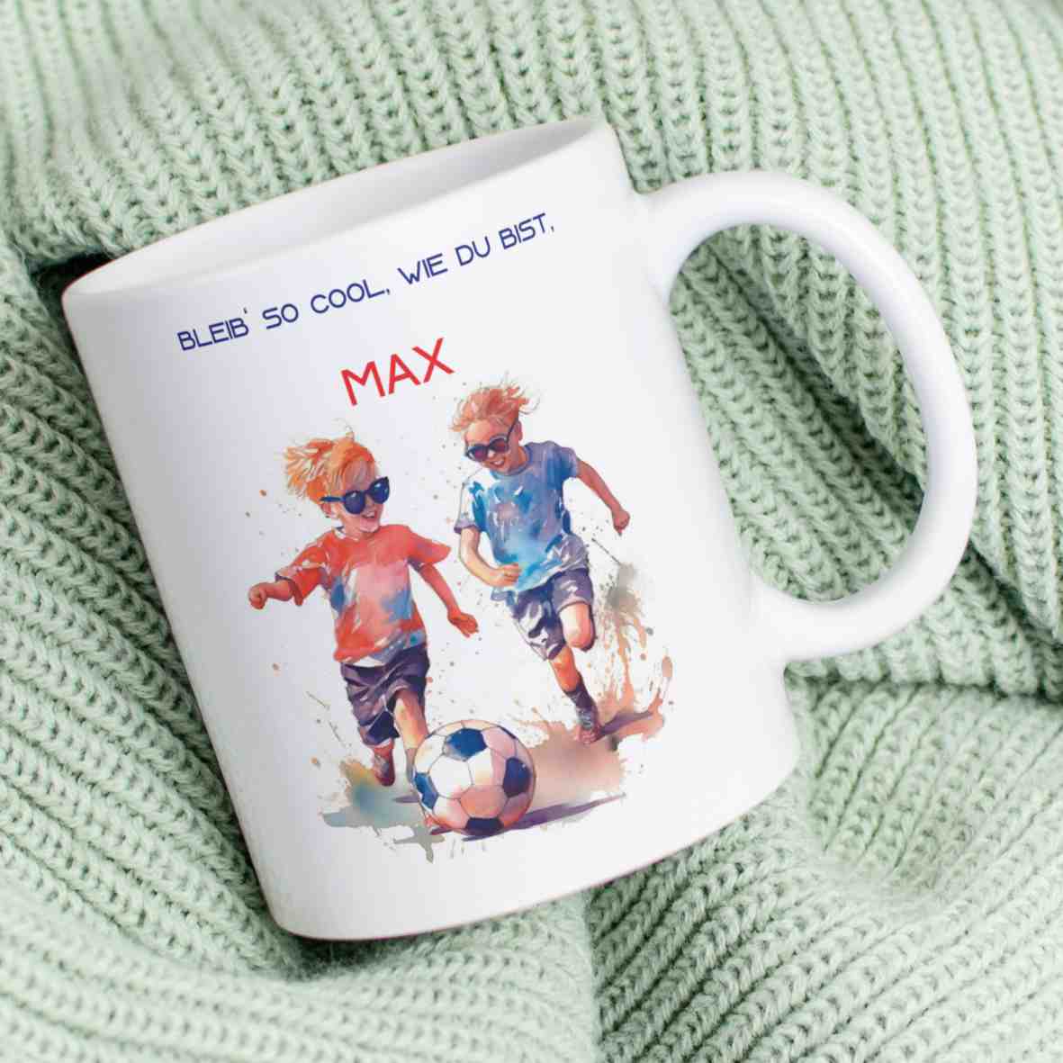 personalisierte Tasse Kinder spielen Fußball Villa-Schwein 