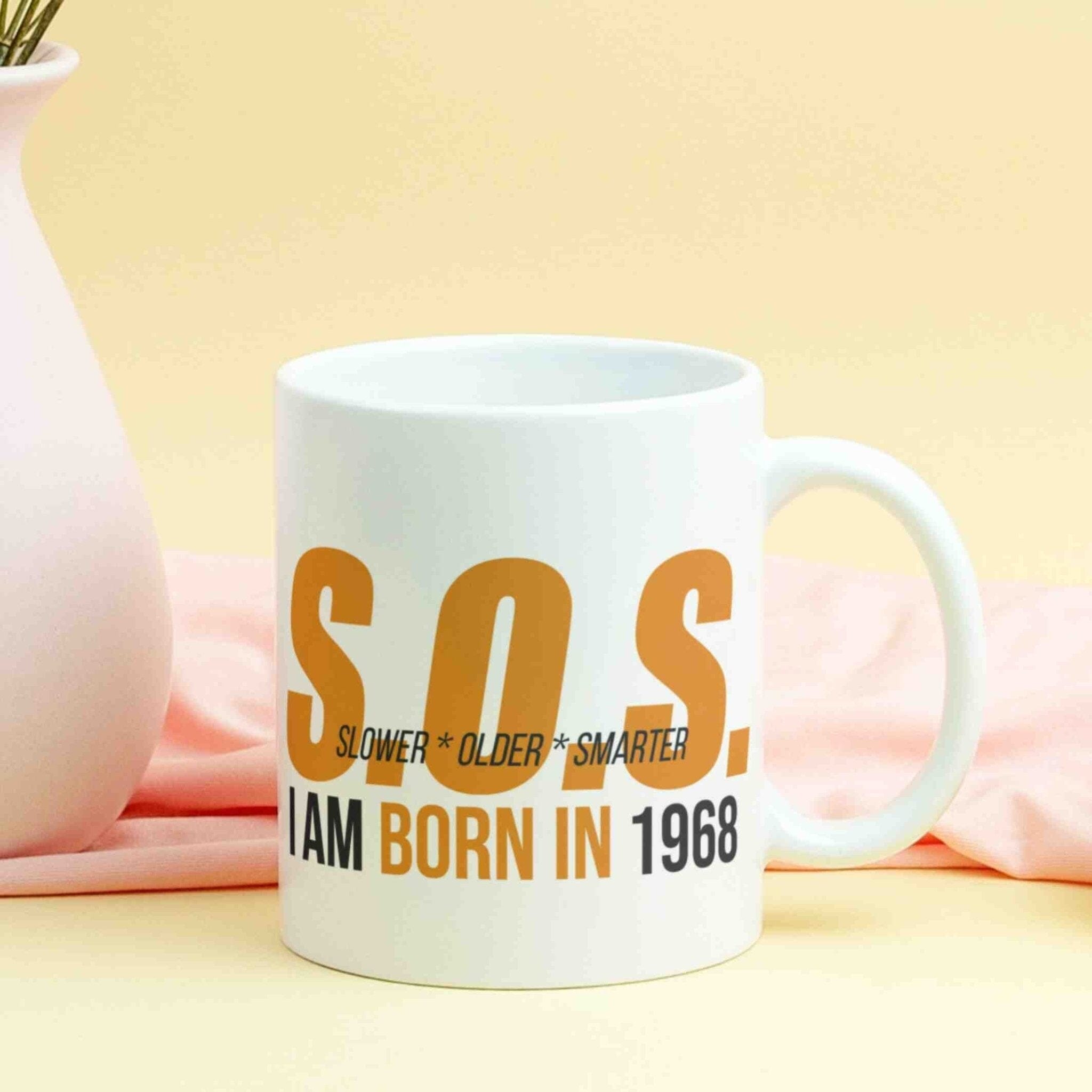 personalisierte Tasse S.O.S. (2)-Grafik Villa-Schwein 