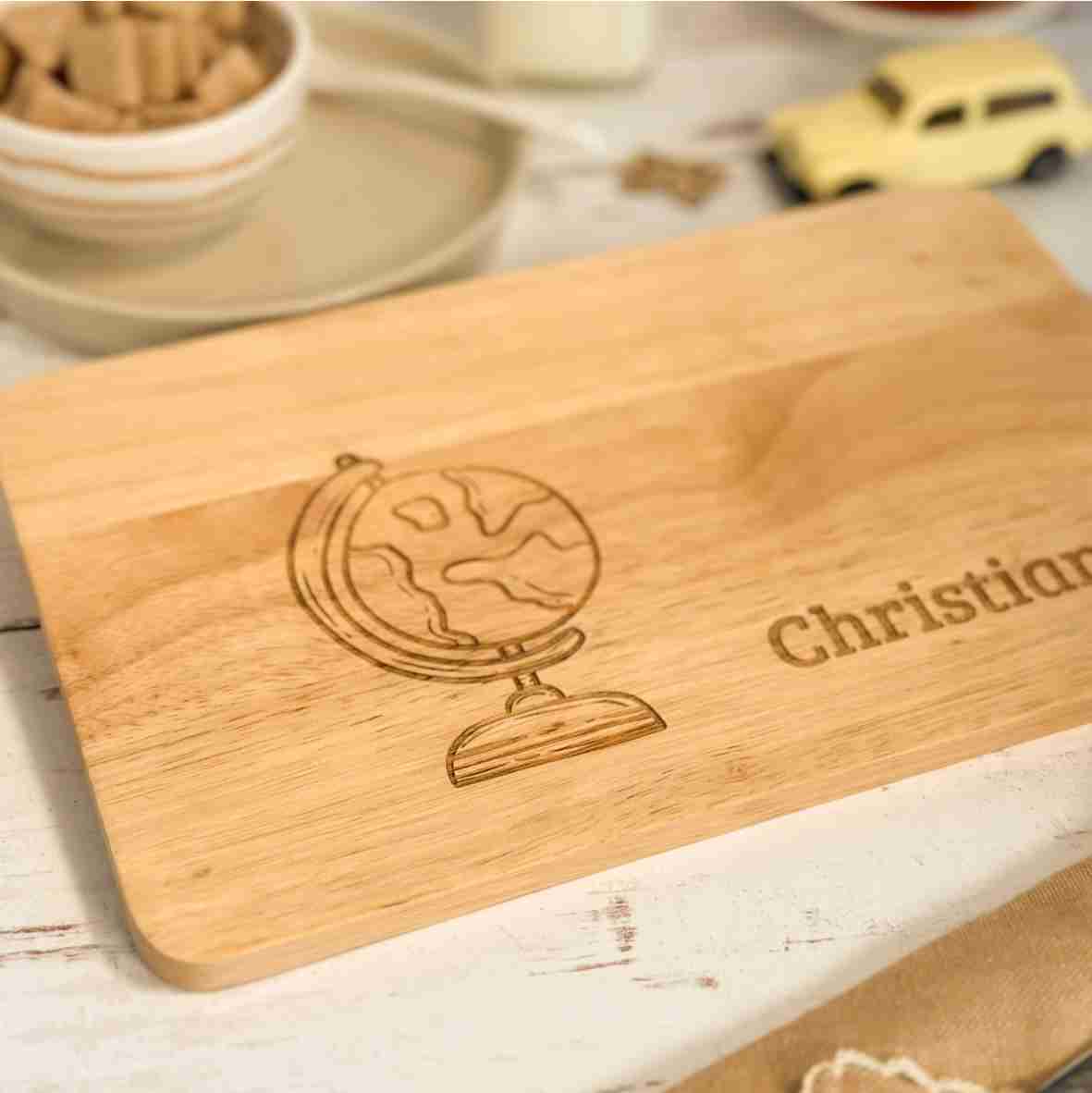 Frühstücksbrett Holz Globus – Christian