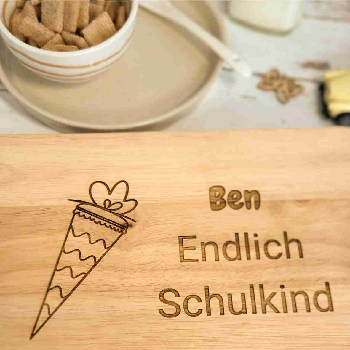 Frühstücksbrett Holz Schultüte – Ben