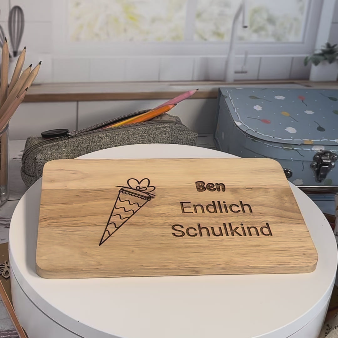 Frühstücksbrett Holz Schultüte – Ben