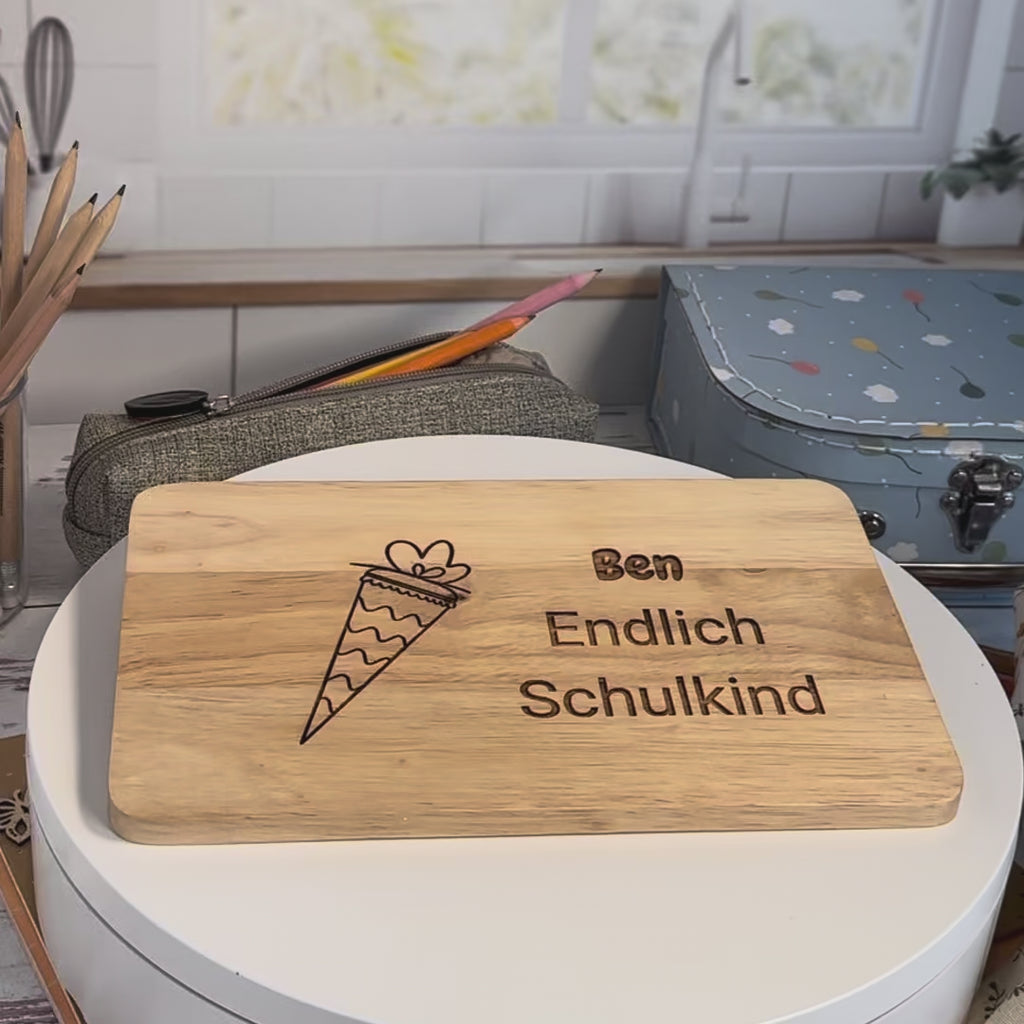 Frühstücksbrett Holz Schultüte – Ben